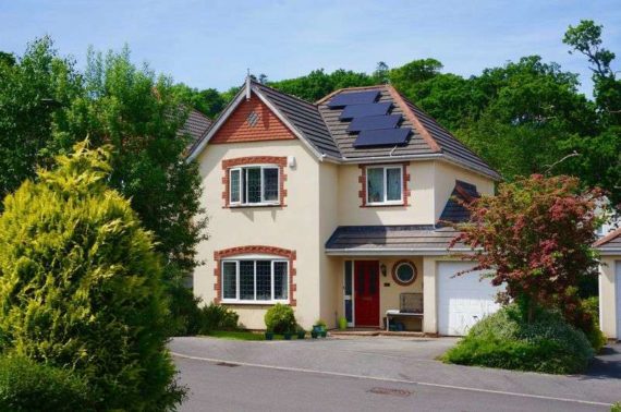 5&nbsp;Bedroom&nbsp;Detached